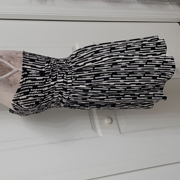 Parker "Molly" Strapless Black & Ivory Geo Print Dress, Size Tag Removed. - Picture 2 of 13